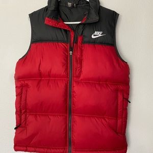 XL red and black Nike vest